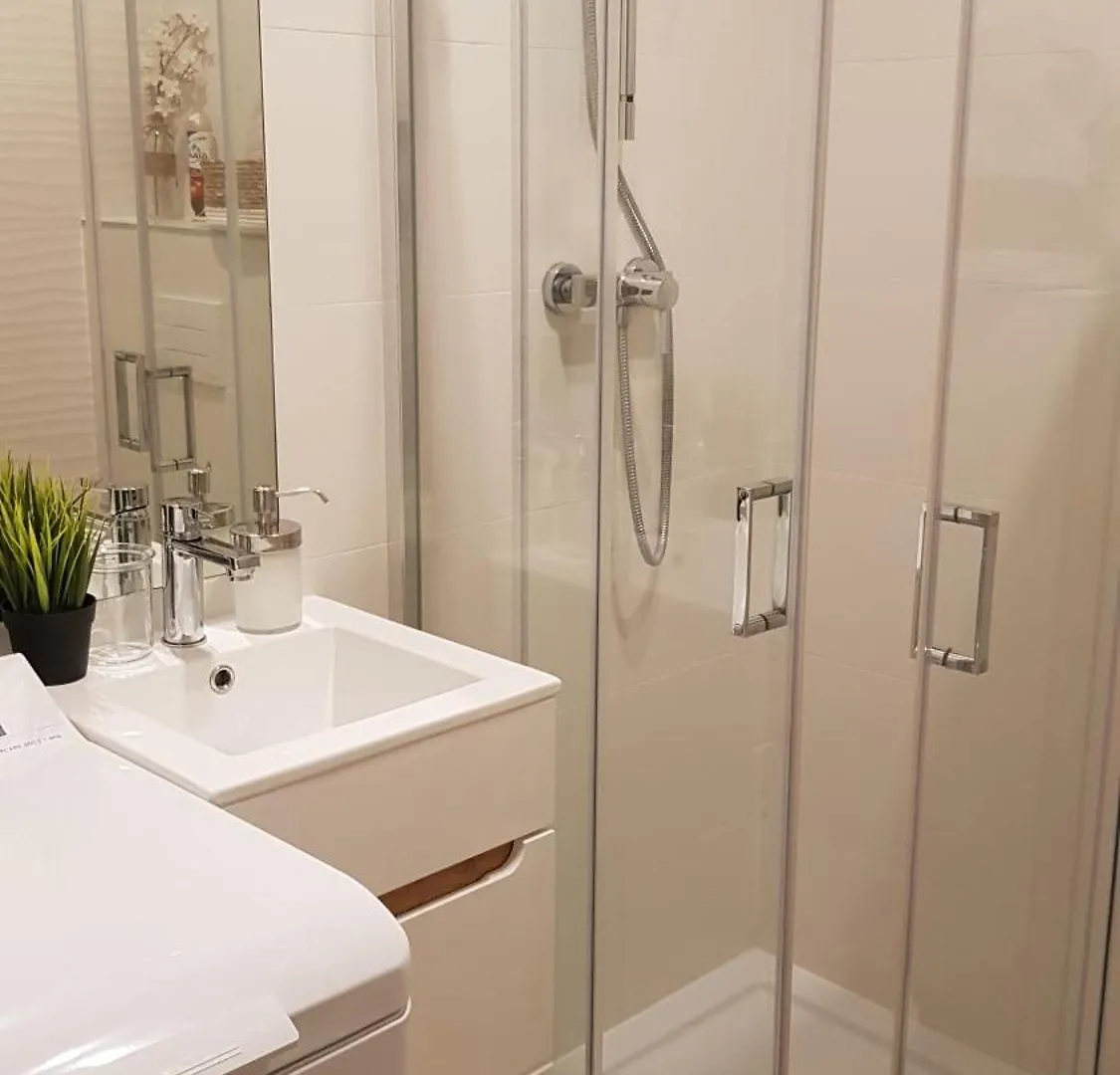 Daire Chopin Park Lux Apartment, Self Check-In 24H, Free Parking, Air-Conditioning Poznan